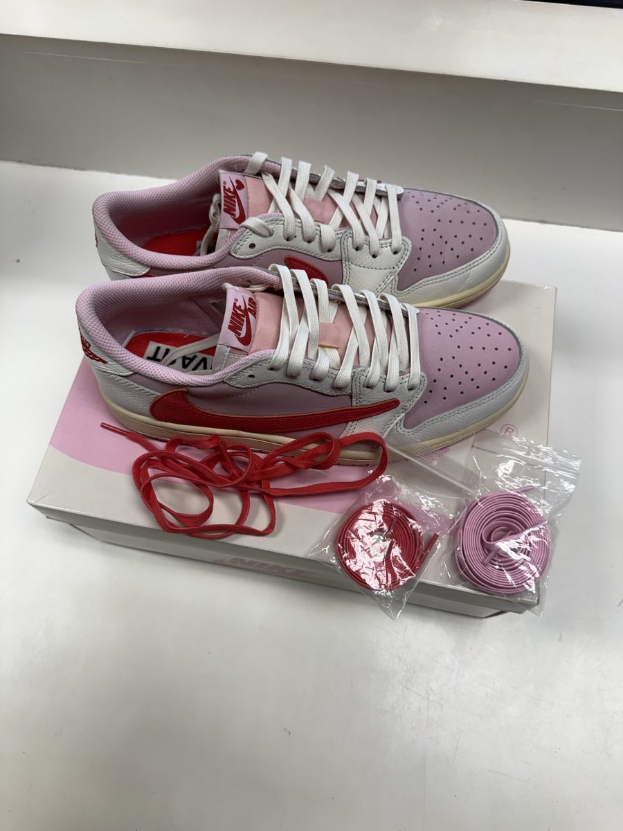 Jordan 1 Retro Low OG Travis Scott Sail Tropical Pink - Pre-owned