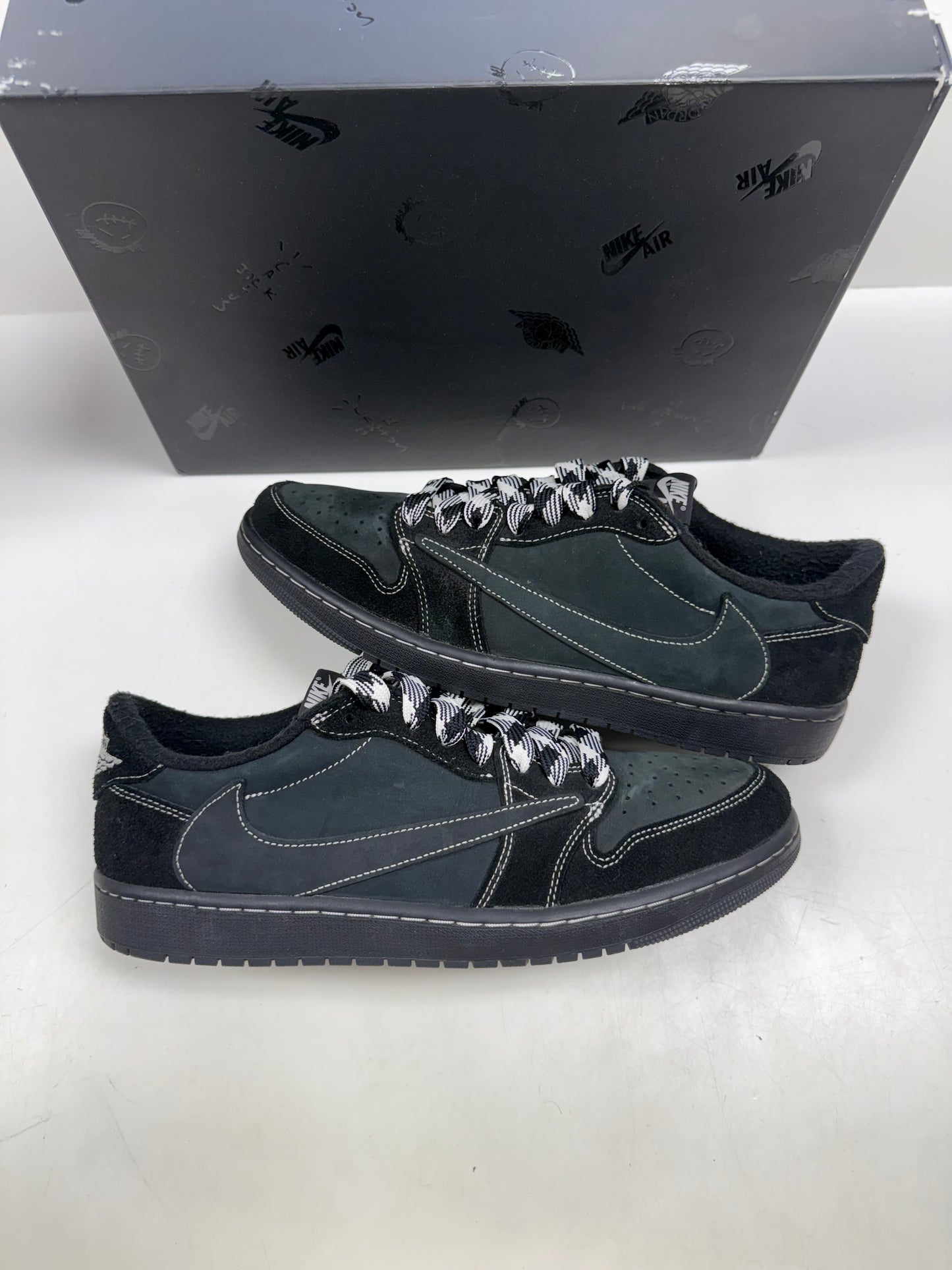 Jordan 1 Retro Low OG SP Travis Scott Black Phantom