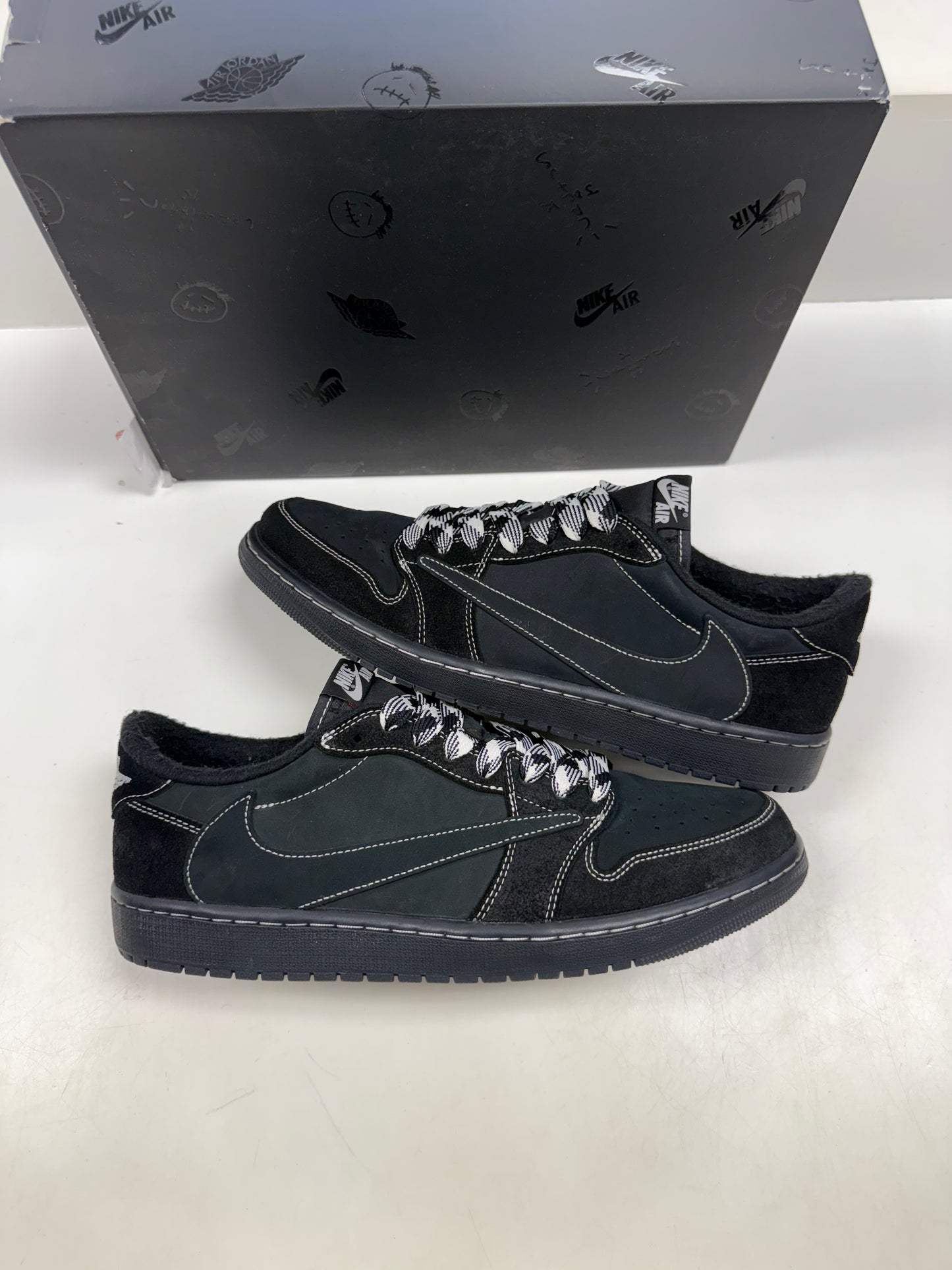 Jordan 1 Retro Low OG SP Travis Scott Black Phantom