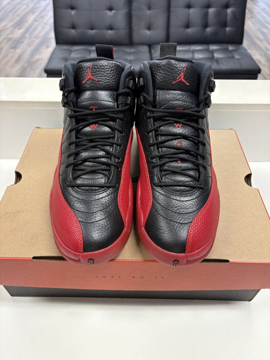 Jordan 12 Flu Game (Pre-owned) Size 10.5