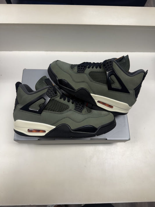 Jordan 4 Undefeated Pre-owned