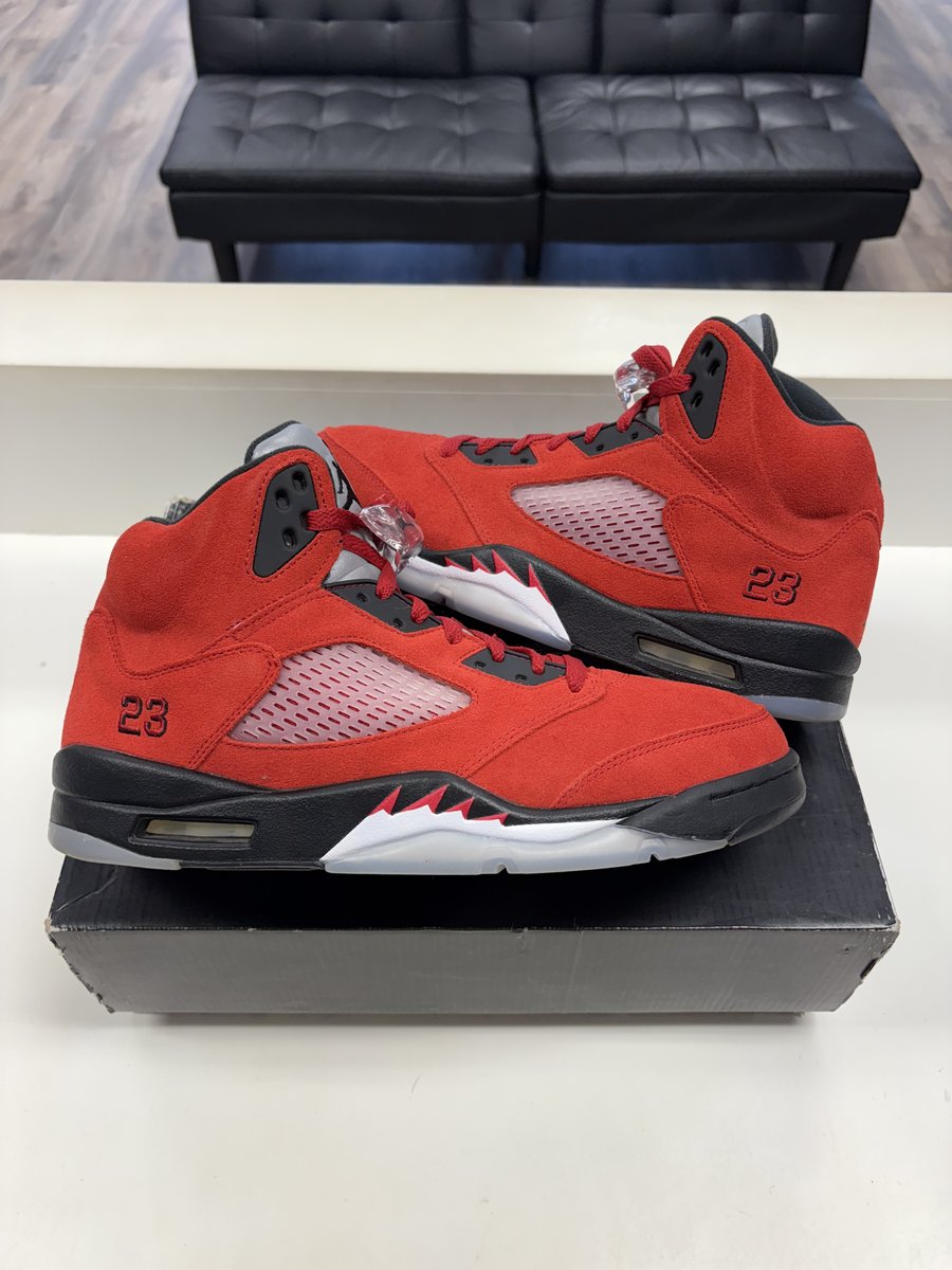 Jordan 5 Ragin Bull Pre-owned Size 11.5