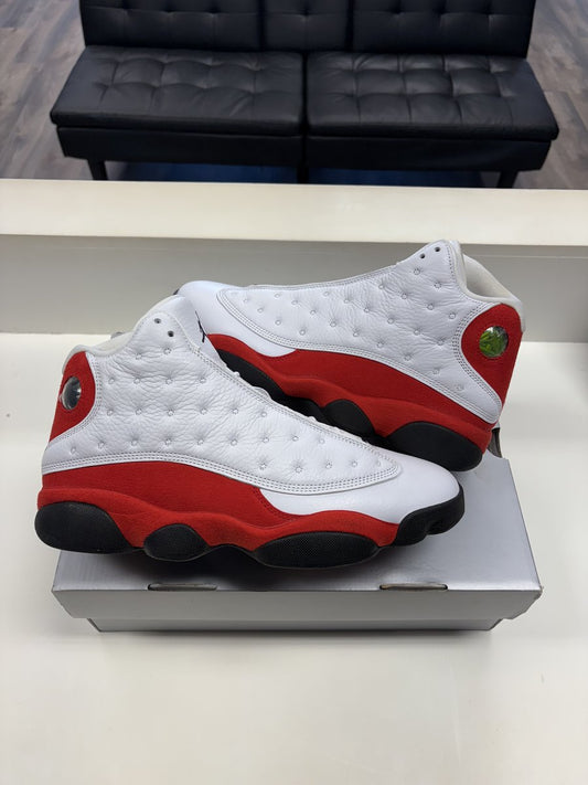 Jordan 13 “Chicago” - Pre-owned
