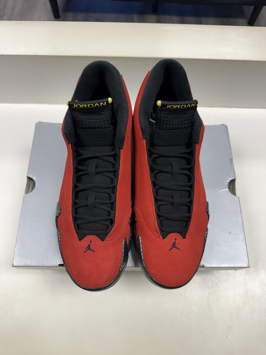 Jordan 4 Ferrari - Pre-owned