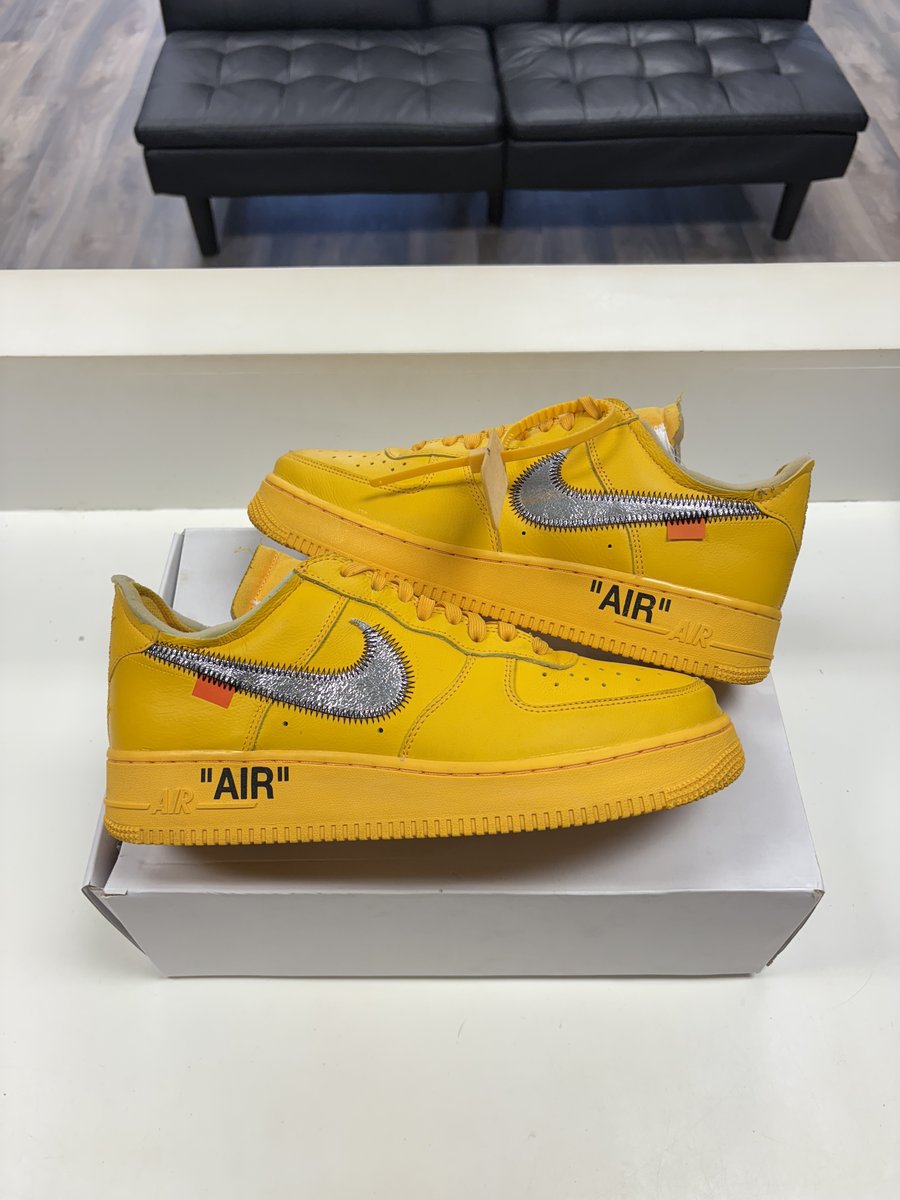 Nike Air Force 1 Low Off-White ICA University Gold Size 9.5 Pre-owned