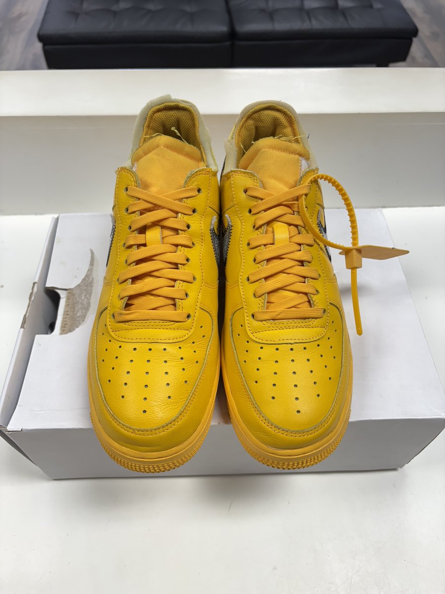 Nike Air Force 1 Low Off-White ICA University Gold Size 9.5 Pre-owned