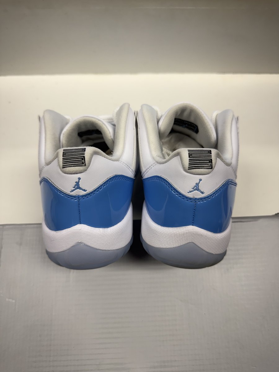 Jordan 11 Low University Blue - Pre-owned