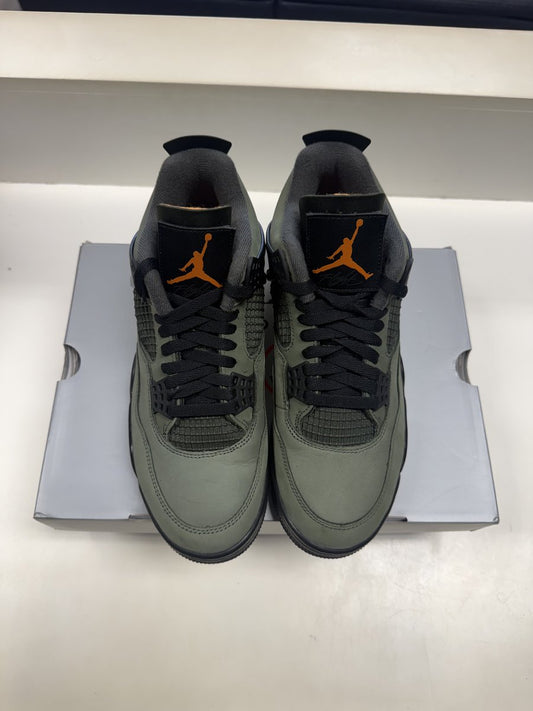 Jordan 4 Undefeated Pre-owned
